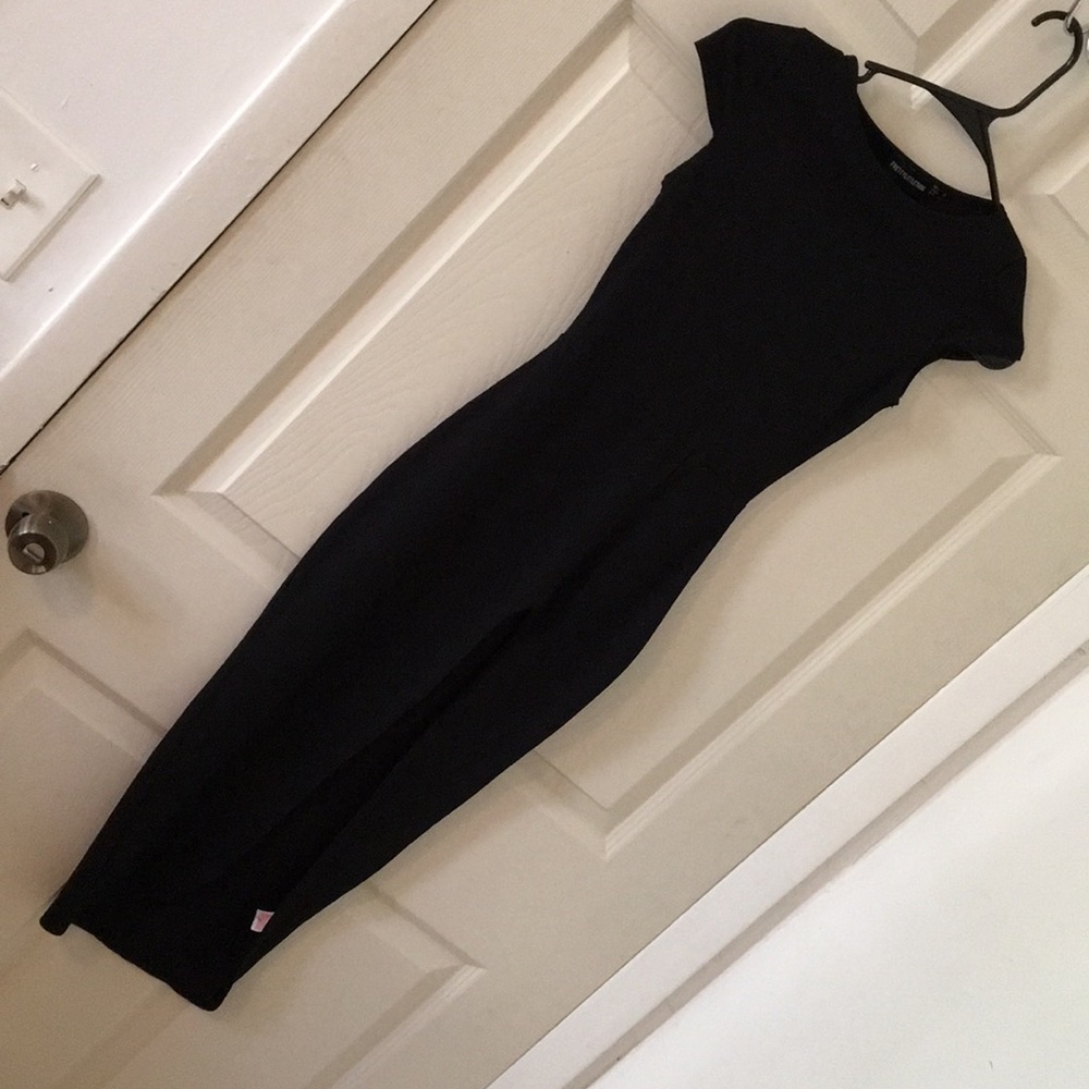 My petite black jersey t-shirt midi dress.